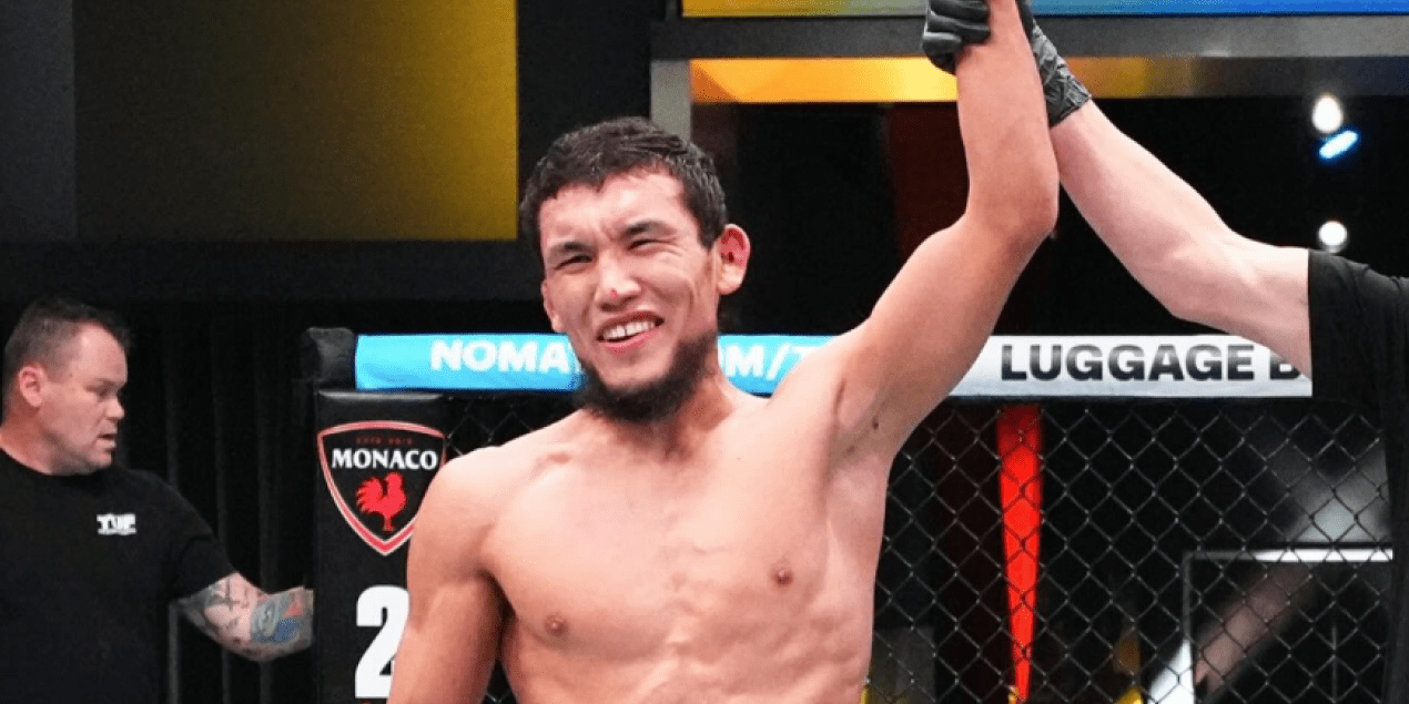 Алиби Идрис выиграл бой на The Ultimate Fighter 33 и подарил чапан Даниэлю Кормье