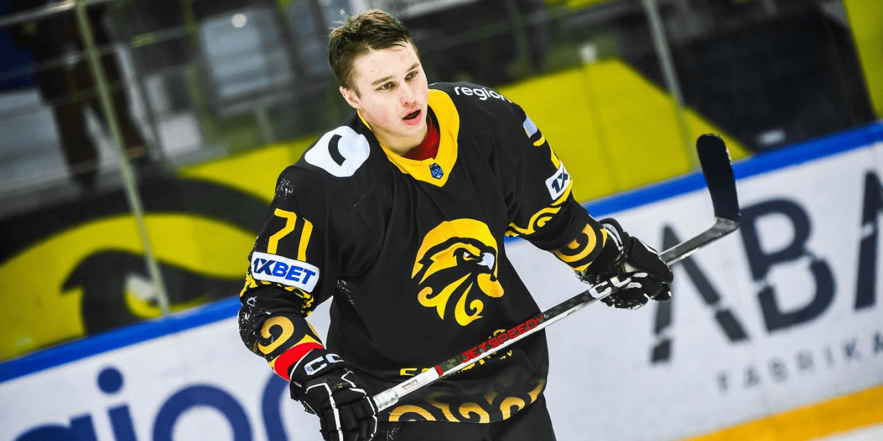 Егор Кузьменко