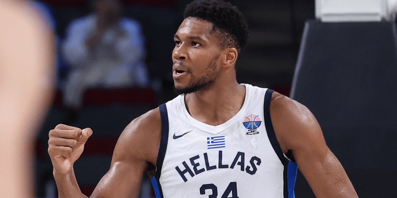 Адетокумбо вновь неудержим: его 37 очков принесли победу «Милуоки» над «Нью-Йорком» Адетокумбо вновь неудержим: его 37 очков принесли победу «Милуоки» над «Нью-Йорком»