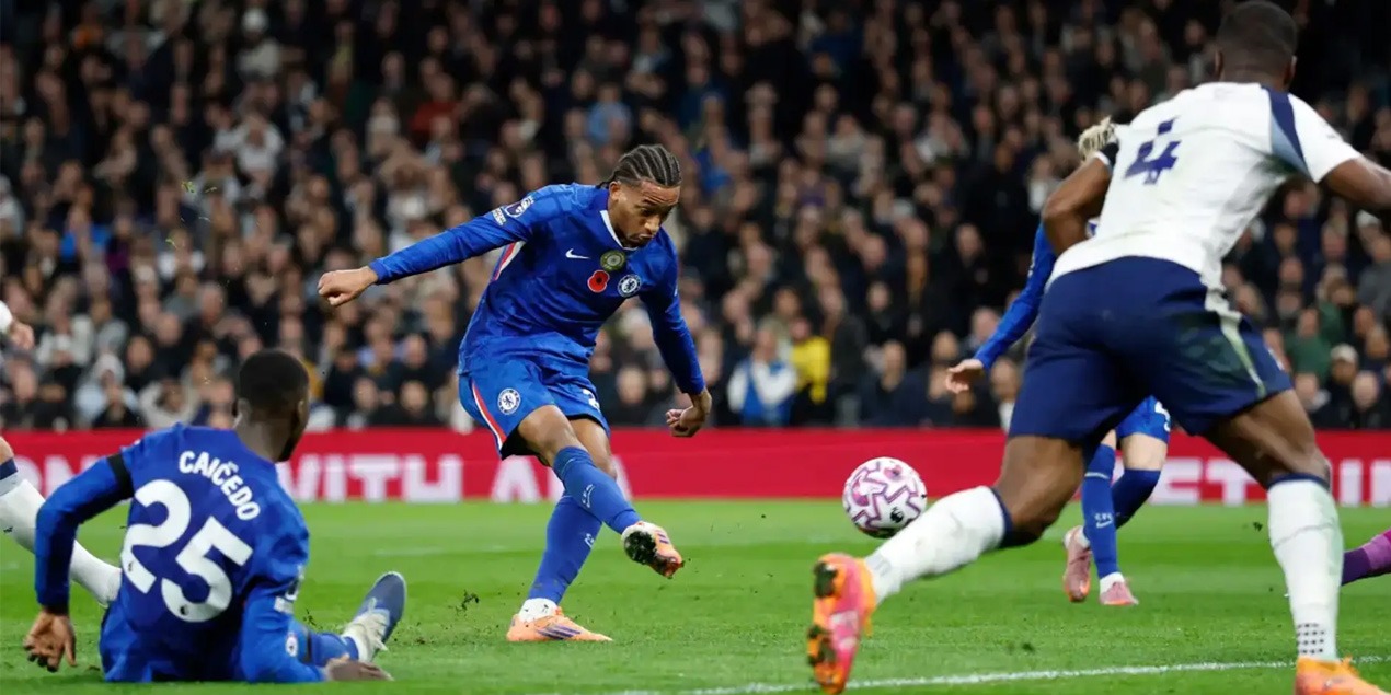 «Челси» обыграл «Тоттенхэм» и продлил беспроигрышную серию в дерби