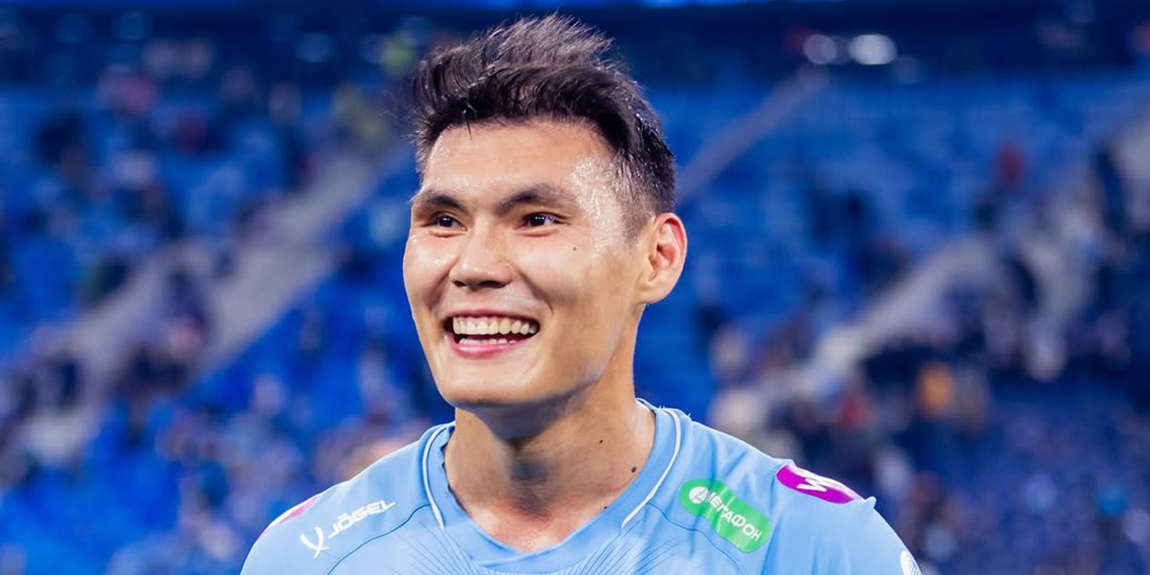 Нуралы Алип — один из лучших в составе «Зенита» в матче с «Локомотивом»