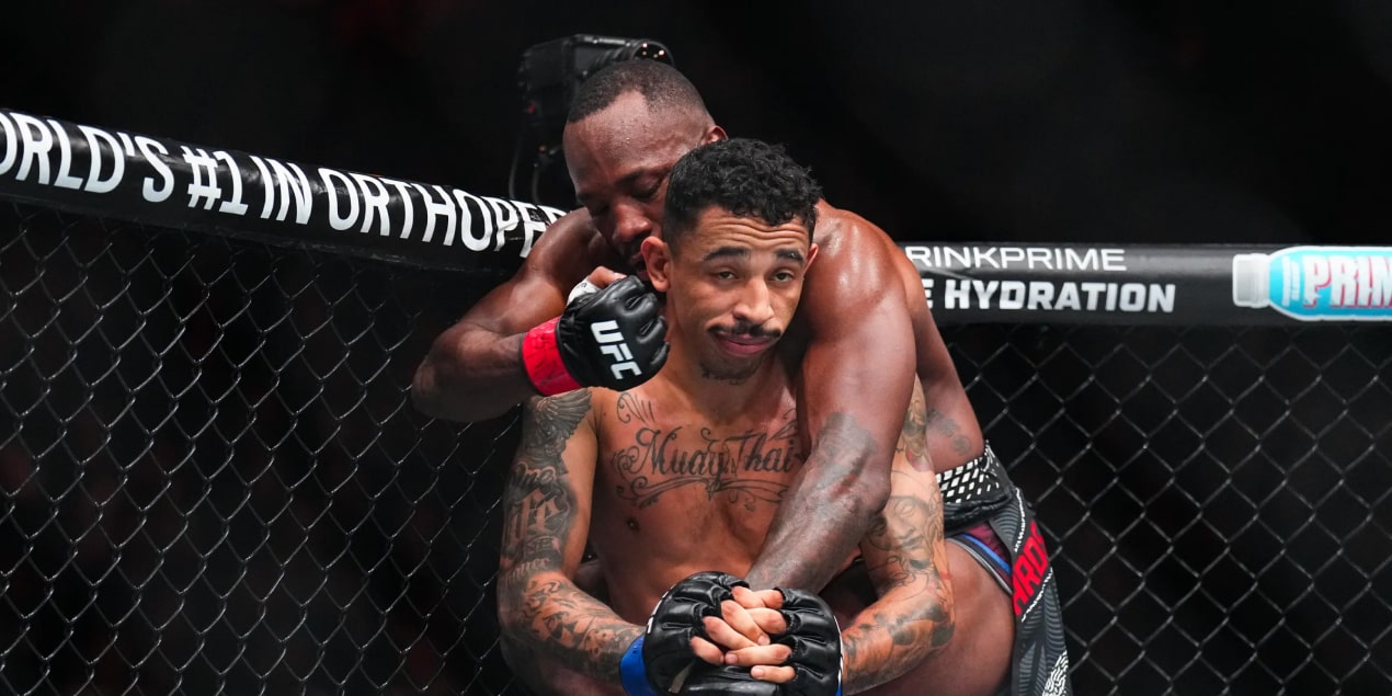 Эдвардс — Пратес, 16.11.2025