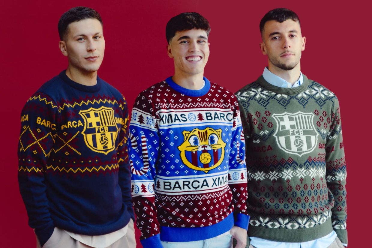 Новогодний свитер Барселоны