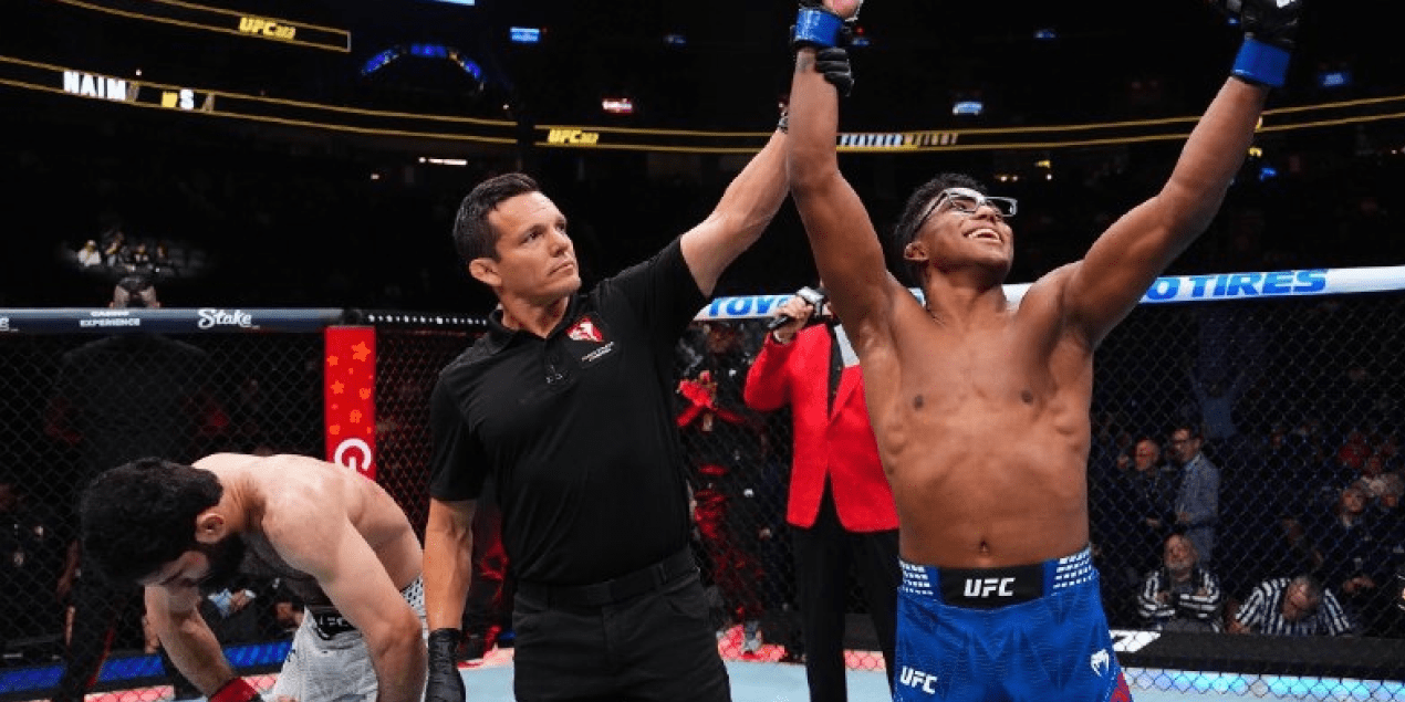 Мухаммад Наимов — Майрон Сатос, 07.12.2025